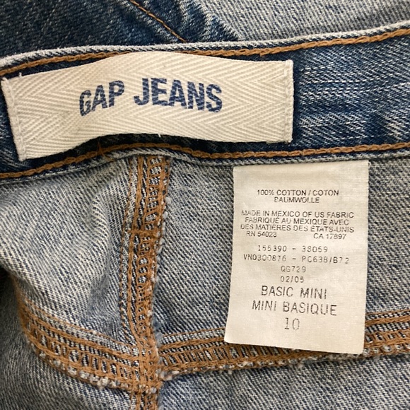 Gap Basic Mini Jean Skirt Size 10 - Picture 3 of 3